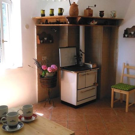 Agriturismo Bosco Fiorito Villa มูเจีย ภายนอก รูปภาพ